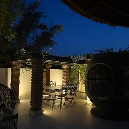Villa Jude Luxury 6Br Villa With Private Pool, Sleeps 12, Near Golf & City-3
